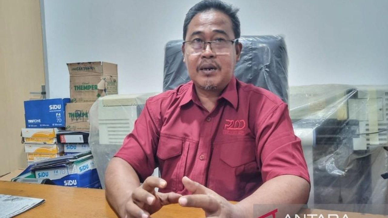 Penerimaan pajak Pemkab Manokwari mencapai Rp8,2 miliar hanya dalam waktu 1,5 bulan pertama tahun 2025, berkat sistem digitalisasi dan optimasi pajak kendaraan bermotor.