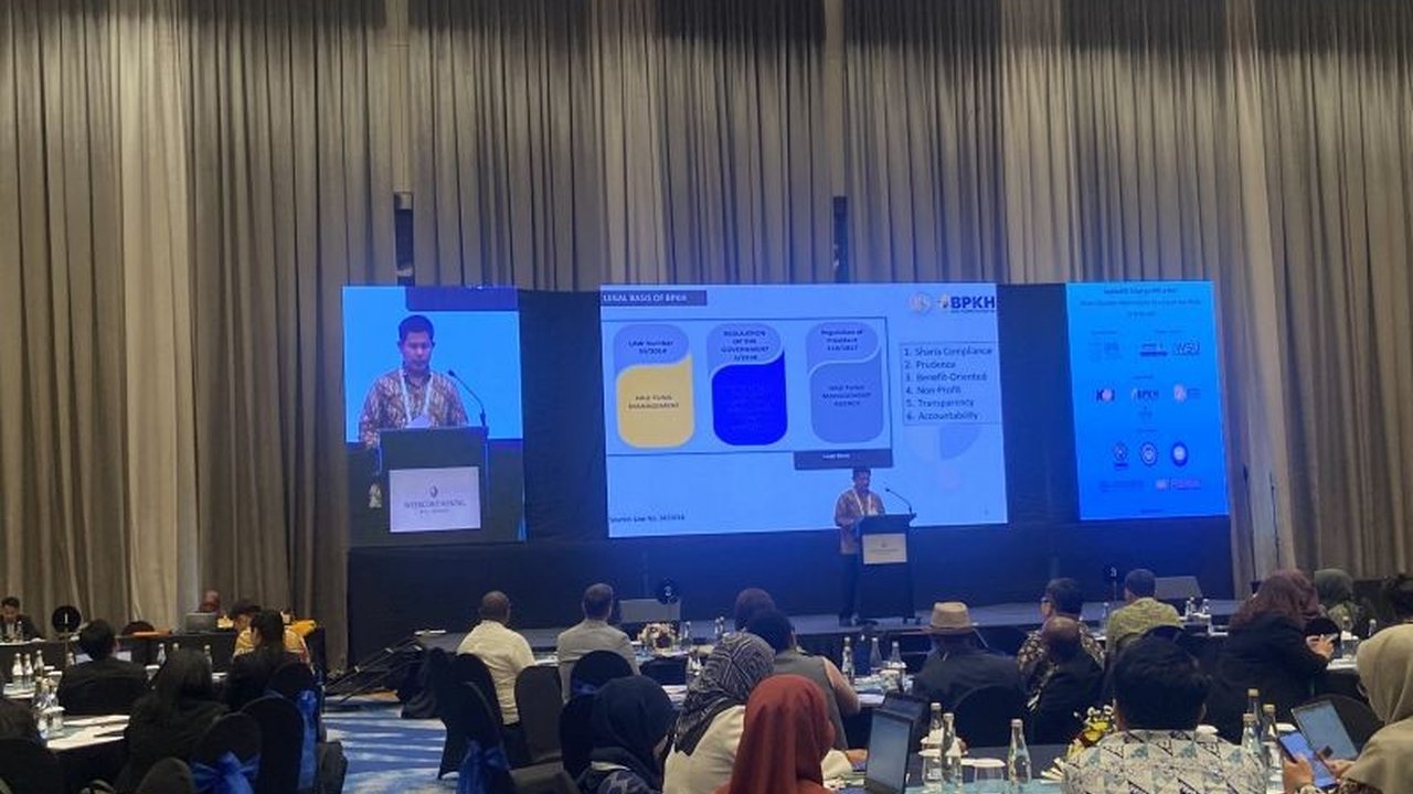 Badan Pengelola Keuangan Haji (BPKH) mengajak mahasiswa untuk mengawasi pengelolaan dana haji mencapai Rp171 triliun dan memanfaatkan keuntungannya untuk berbagai sektor, termasuk pendidikan.