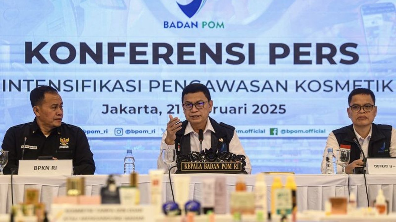 Badan Pengawas Obat dan Makanan (BPOM) meningkatkan pengawasan produk makanan dan minuman menjelang Ramadhan 2025 untuk memastikan keamanan dan kesehatan masyarakat.