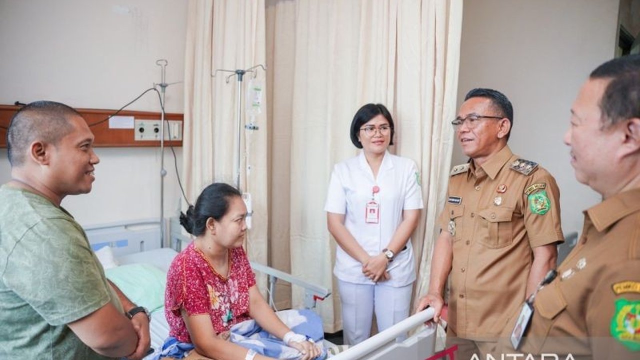 Wakil Wali Kota Medan, Zakiyuddin Harahap, meminta perbaikan segera fasilitas dan kebersihan RSUD dr Pirngadi Medan setelah meninjau kondisi rumah sakit yang memprihatinkan, khususnya kamar mandi dan ruangan ICU yang bocor.