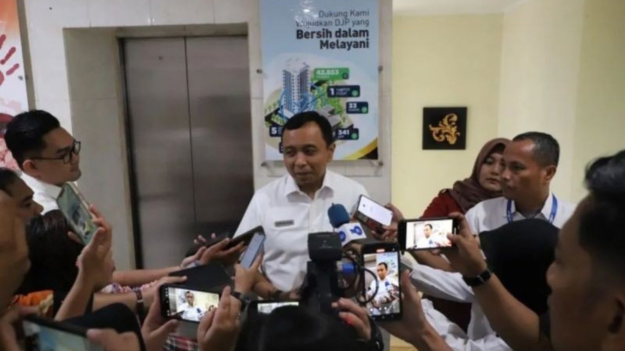 Penerimaan pajak di Riau tahun 2024 mencapai Rp23,23 triliun, melampaui target dan capaian tahun sebelumnya, serta menempati peringkat tiga nasional dalam kepatuhan penyampaian SPT.