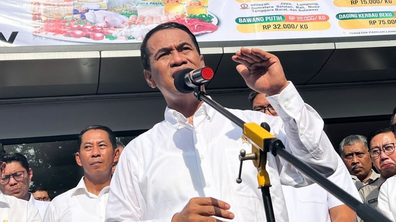 Menteri Pertanian memastikan pasokan beras dan minyak goreng aman jelang Ramadhan 2025, sehingga kenaikan harga tidak dibenarkan.