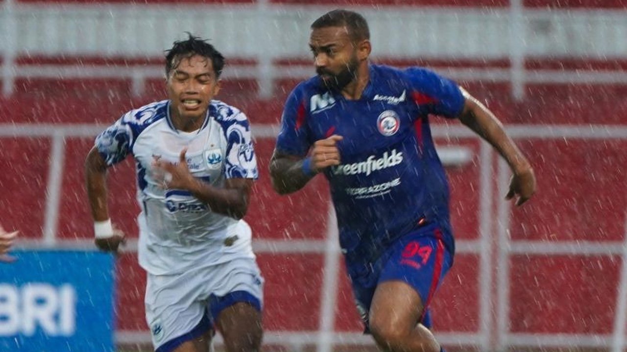 PSIS Semarang menahan imbang Arema FC 2-2 berkat dua gol Sudi Abdallah, membuyarkan kemenangan Singo Edan di kandang sendiri.