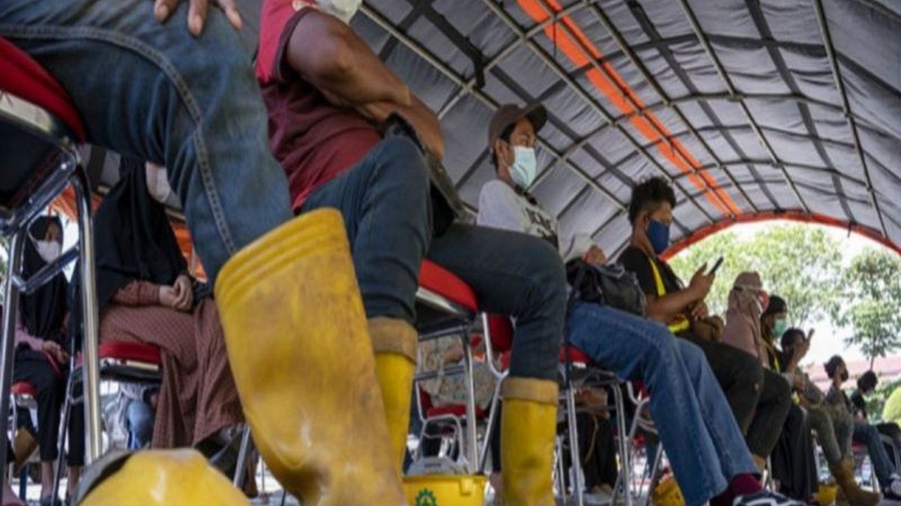 BPJAMSOSTEK Sulteng bertekad melindungi seluruh pekerja di Sulawesi Tengah melalui program Jamsostek pada tahun 2025 dengan menggandeng berbagai pihak.