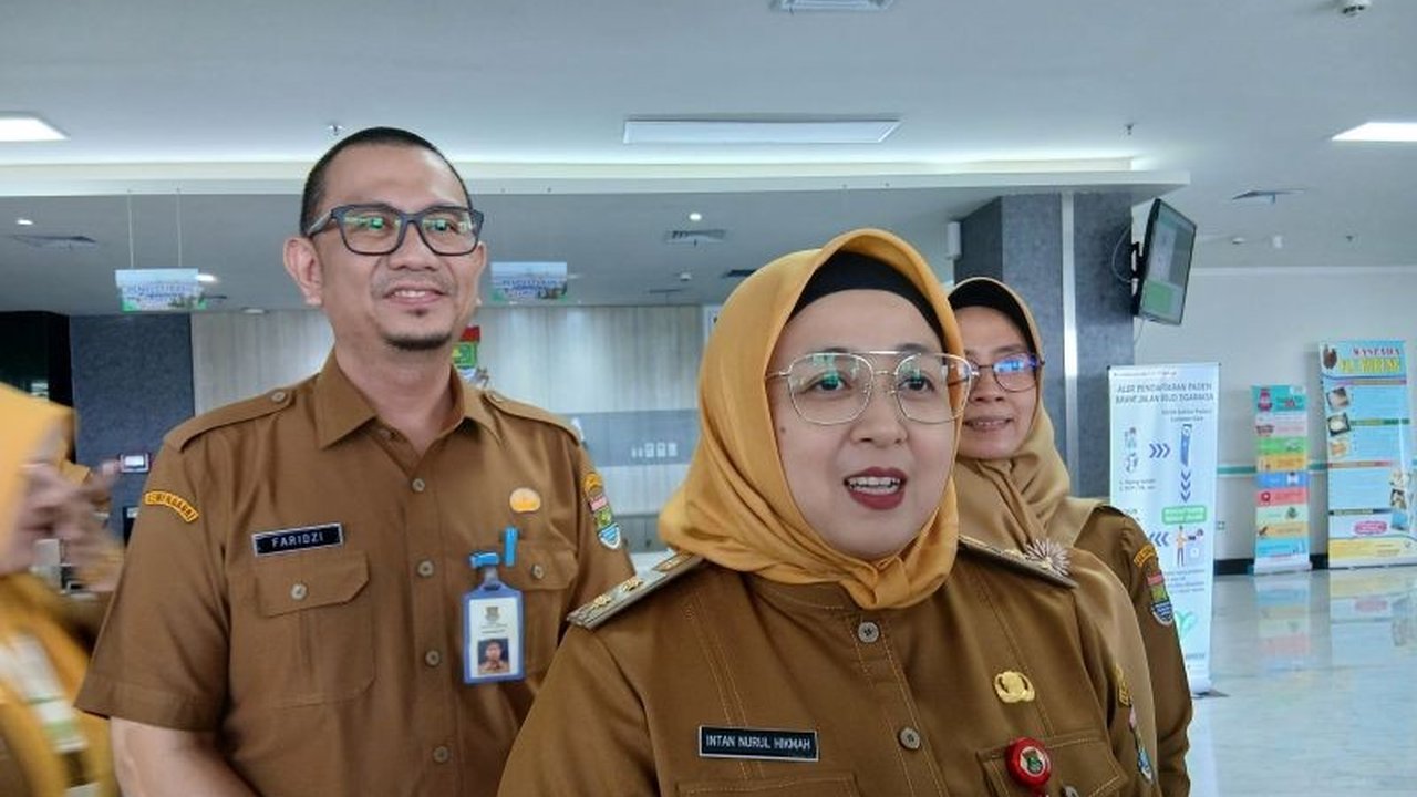 Pemerintah Kabupaten Tangerang berkomitmen meningkatkan layanan kesehatan masyarakat dengan merealisasikan program 'Satu Desa Satu Ambulans' pada tahun 2025, termasuk peningkatan layanan UGD di puskesmas.
