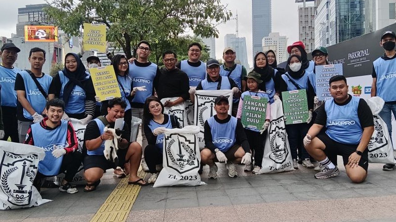 PT Jakarta Propertindo (Jakpro) berkomitmen mencapai emisi nol pada 2050 melalui ekonomi hijau, mendukung transformasi Jakarta menjadi kota berkelanjutan.