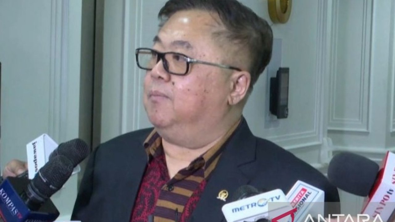 Anggota Komisi VI DPR ingatkan pengelolaan Badan Pengelola Investasi Daya Anagata Nusantara (BPI Danantara) harus hati-hati agar tidak menjadi monster, melainkan malaikat bagi perekonomian Indonesia.