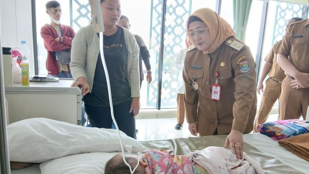 Wakil Bupati Tangerang, Intan Nurul Hikmah, menekankan pentingnya peningkatan kualitas pelayanan kesehatan di RSUD Tigaraksa, termasuk keramahan staf dan kualitas makanan pasien, demi meningkatkan kepercayaan masyarakat.
