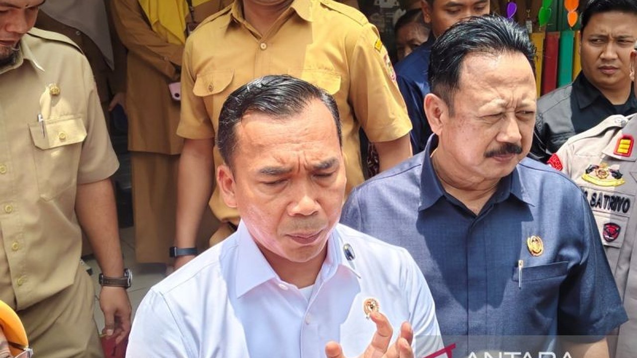 Menteri Kependudukan dan Pembangunan Keluarga RI menyatakan program makan bergizi gratis (MBG) untuk ibu hamil, ibu menyusui, dan balita akan dilakukan secara bertahap, dengan koordinasi bersama Badan Gizi Nasional.