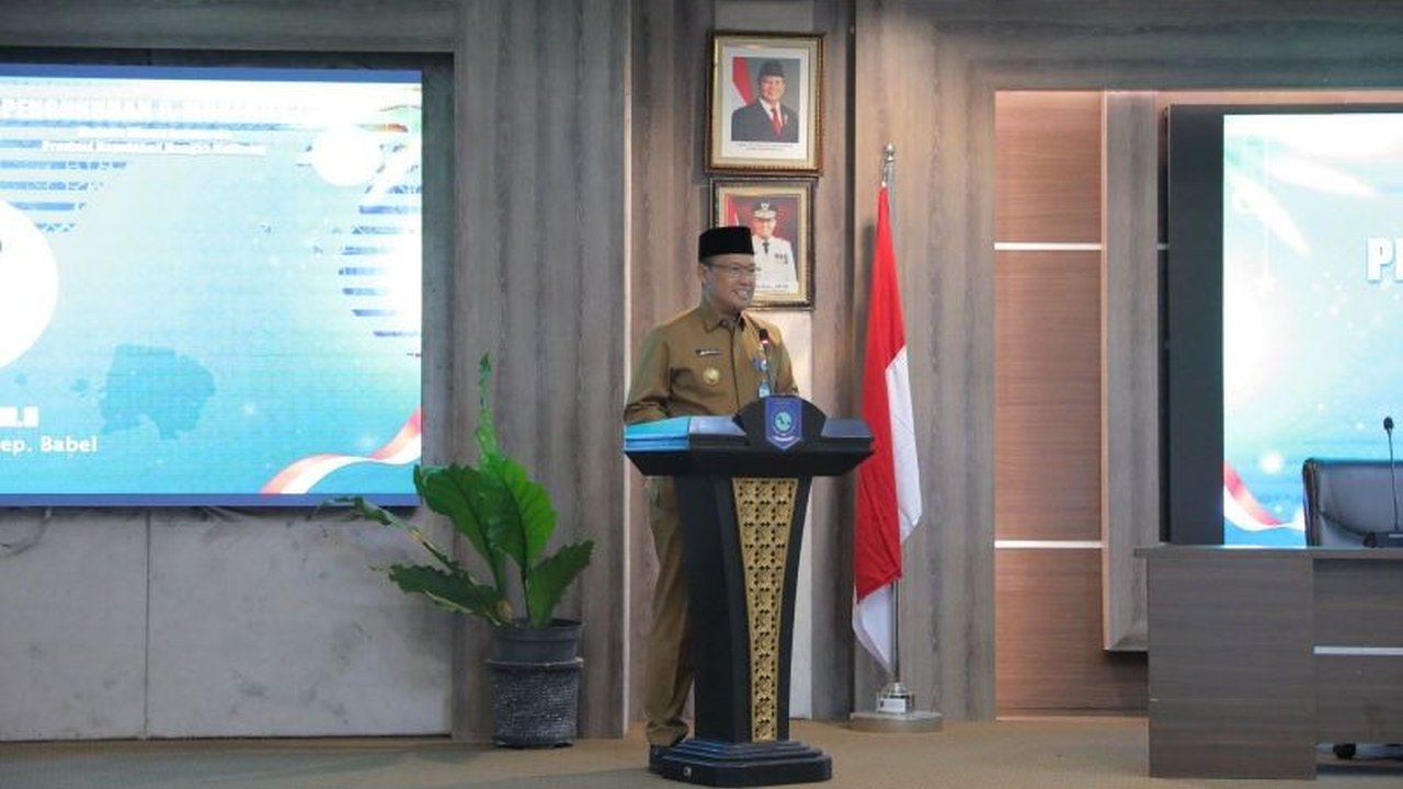Penjabat Gubernur Kepulauan Bangka Belitung meminta Majelis Ulama Indonesia (MUI) membantu pemulihan ekonomi masyarakat Babel yang terdampak kasus hukum tata niaga pertimahan.