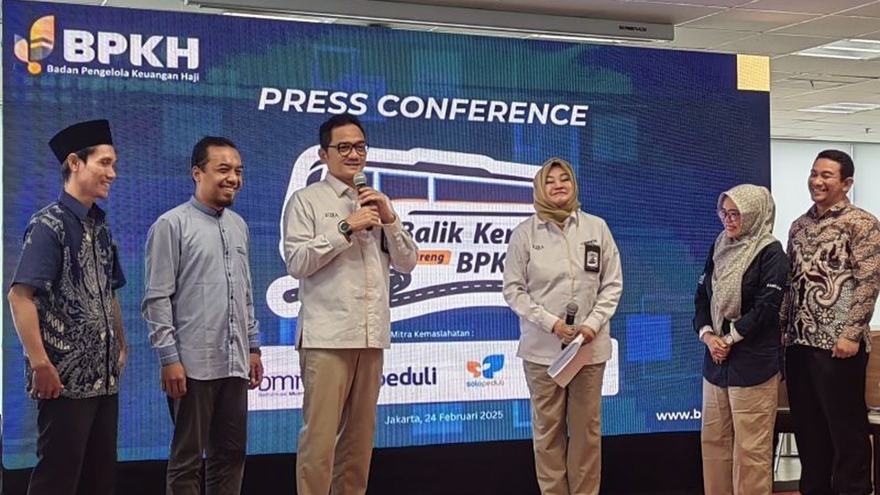 Badan Pengelola Keuangan Haji (BPKH) kembali menggelar program 'Balik Kerja Bareng' gratis untuk membantu pemudik kembali ke Jabodetabek setelah Lebaran 2025 dengan menyediakan 48 bus dan menargetkan 2.500 penumpang.