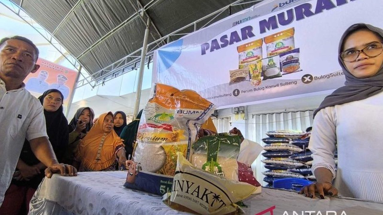 Pemerintah Kota Palu menggelar pasar murah dengan subsidi bahan pokok untuk warga prasejahtera menjelang Ramadhan 1446 H, guna membantu memenuhi kebutuhan masyarakat.