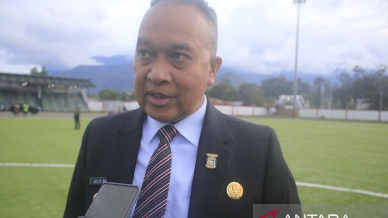 Pemerintah Provinsi Papua Pegunungan intensifkan upaya pencegahan HIV/AIDS dengan sosialisasi dan kerja sama dengan gereja, menyasar 10.104 kasus di delapan kabupaten.