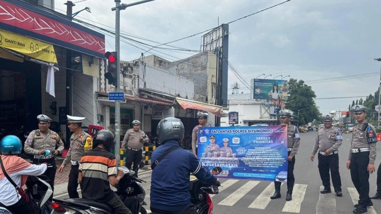Satlantas Polres Situbondo menindak 129 pengendara dengan tilang elektronik dan memberikan 7.525 teguran selama Operasi Keselamatan Semeru 2025, angka tilang meningkat dibandingkan tahun lalu.