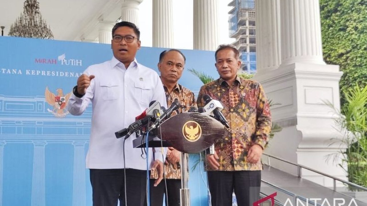 Kementerian Pertanian menginstruksikan industri pengolahan susu untuk menyerap susu dari peternak lokal guna mengurangi ketergantungan impor dan meningkatkan produksi susu dalam negeri, serta mendukung Program Makan Bergizi Gratis (MBG).