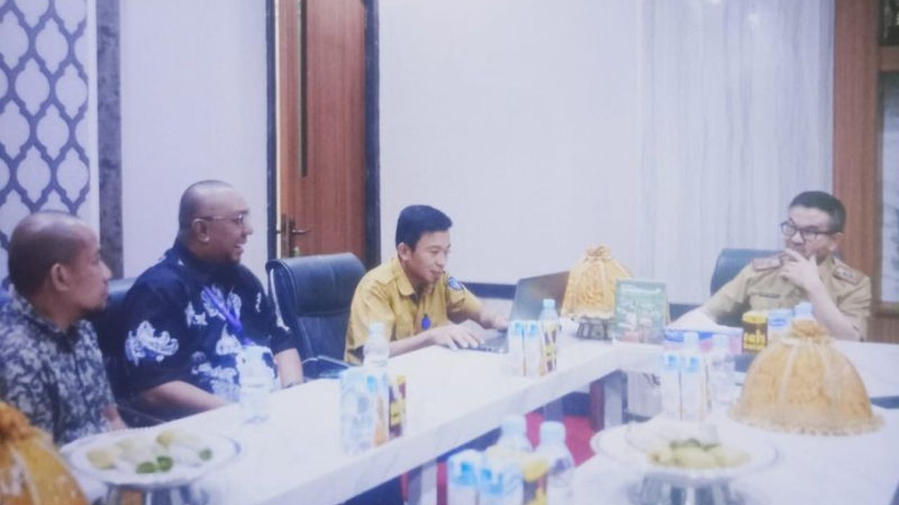 Sekretaris Daerah Sulsel dan ICRAF bahas penyusunan peta jalan ekonomi hijau untuk Sulawesi Selatan, yang akan diluncurkan pada 27 Februari mendatang.