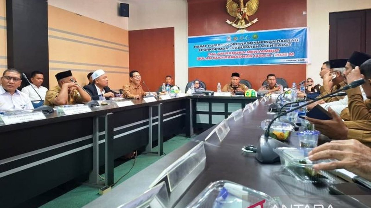Pemerintah Kabupaten Aceh Barat melarang hotel dan kafe menggelar hiburan selama Ramadhan 1446 H demi menjaga kekhusyukan ibadah umat Muslim, serta mengajak masyarakat untuk saling menghormati.