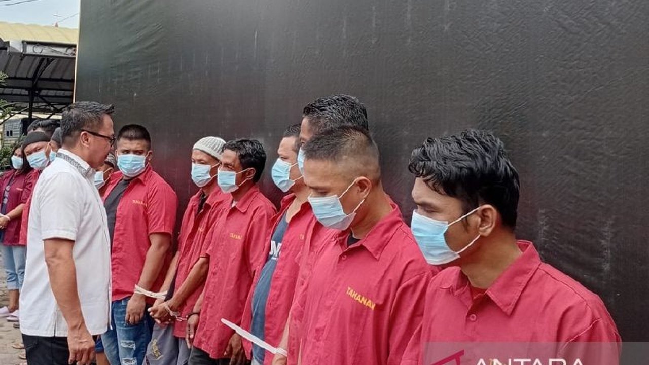 Polda Sumut meningkatkan pengawasan di jalur udara, laut, dan darat serta menggandeng berbagai pihak untuk mencegah peredaran narkoba menjelang Ramadhan 2025.