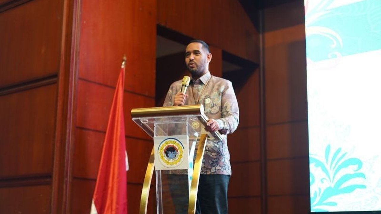Asosiasi Perusahaan Jasa Tenaga Kerja Indonesia (Apjati) mendukung penuh kebijakan Menteri Perlindungan Pekerja Migran Indonesia (P2MI) untuk membuka kembali penempatan PMI sektor domestik ke Timur Tengah dengan perlindungan yang lebih baik.