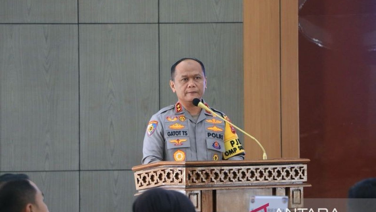 Kapolda Sumbar, Irjen Pol Gatot Tri Suryanta, menginstruksikan Itwasda untuk melakukan audit kinerja maksimal guna memastikan ketaatan, kehematan, efisiensi, dan efektivitas kinerja Polri di wilayah Sumatra Barat.