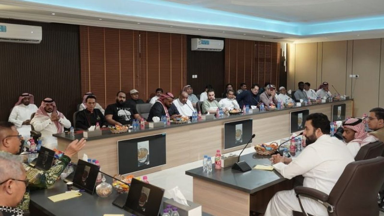 BPKH Limited perkenalkan 22 bumbu khas Indonesia kepada penyedia katering haji di Arab Saudi guna meningkatkan kualitas dan efisiensi penyiapan makanan bagi jamaah.