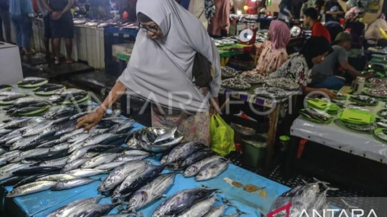 Akademisi usul modifikasi produk hasil laut untuk tingkatkan kesejahteraan nelayan Maluku lewat hilirisasi industri perikanan dan pengembangan wisata kuliner berbasis laut.