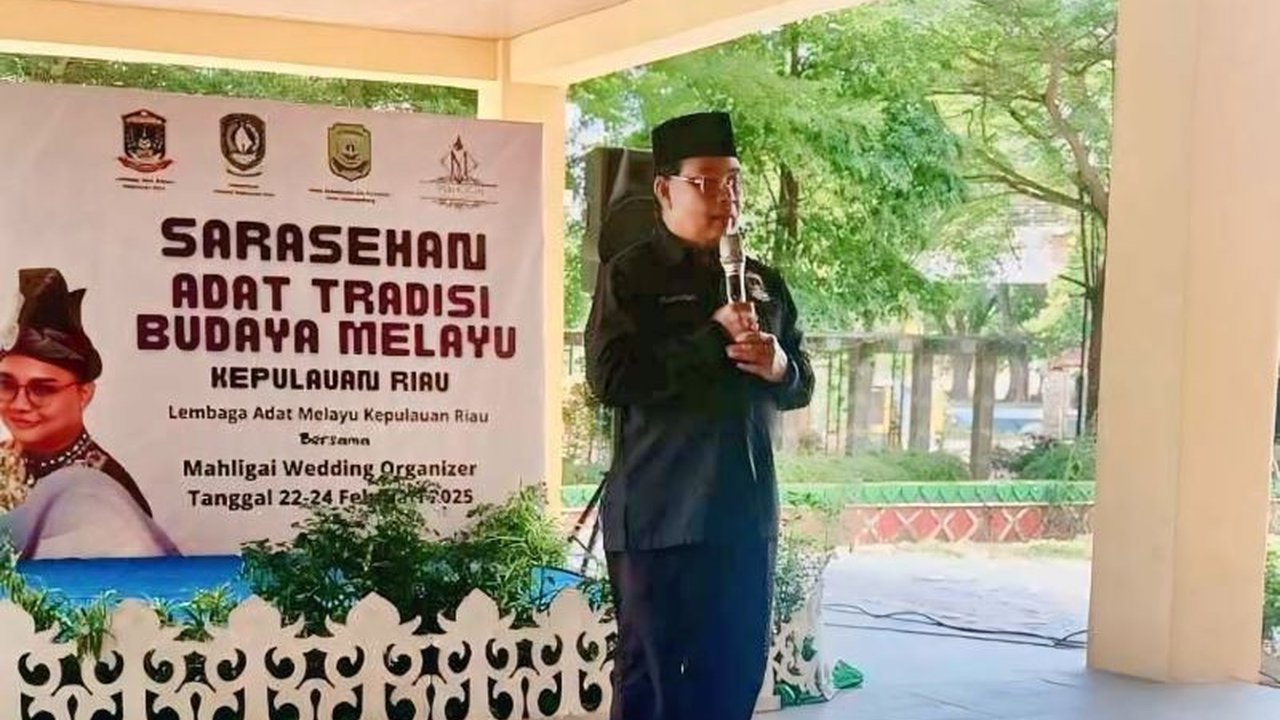 Lembaga Adat Melayu (LAM) Kepri menggelar sarasehan untuk melestarikan tradisi pernikahan adat Melayu di Kepri, mengajak generasi muda untuk menjaga warisan budaya leluhur.