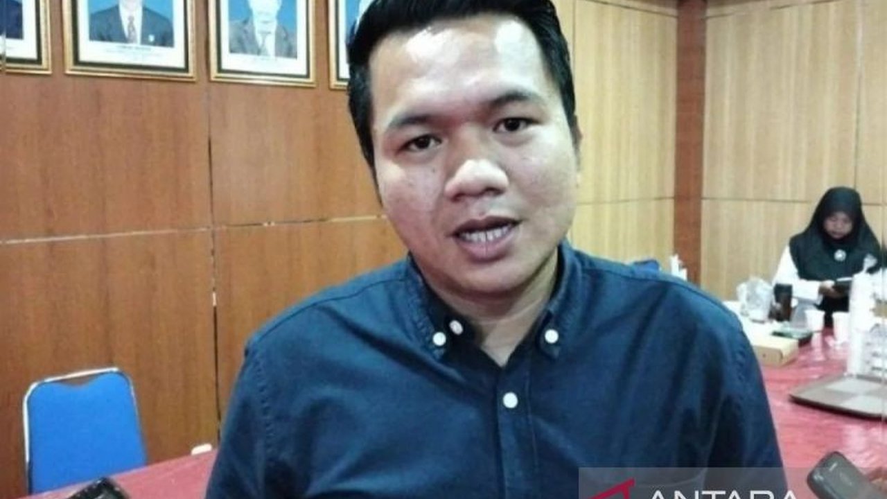 Legislator Palangka Raya, Yudhi Karlianto Manan, menilai fasilitas modern di kawasan wisata kuliner Pelabuhan Rambang akan mendongkrak perekonomian dan menarik wisatawan.
