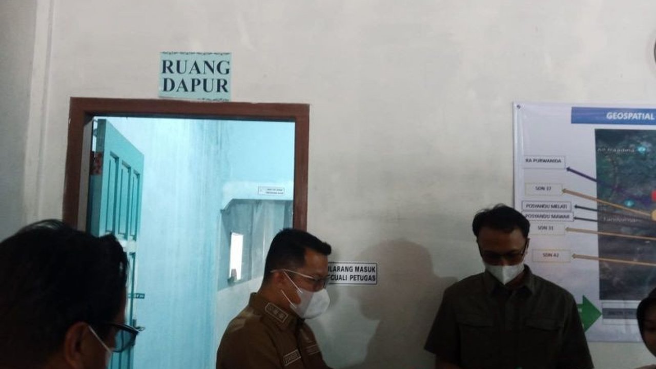 Wakil Bupati Belitung memberikan apresiasi tinggi terhadap standar kebersihan dan operasional dapur umum Program Makan Bergizi Gratis (MBG), menyebutnya sebagai dapur umum yang luar biasa.