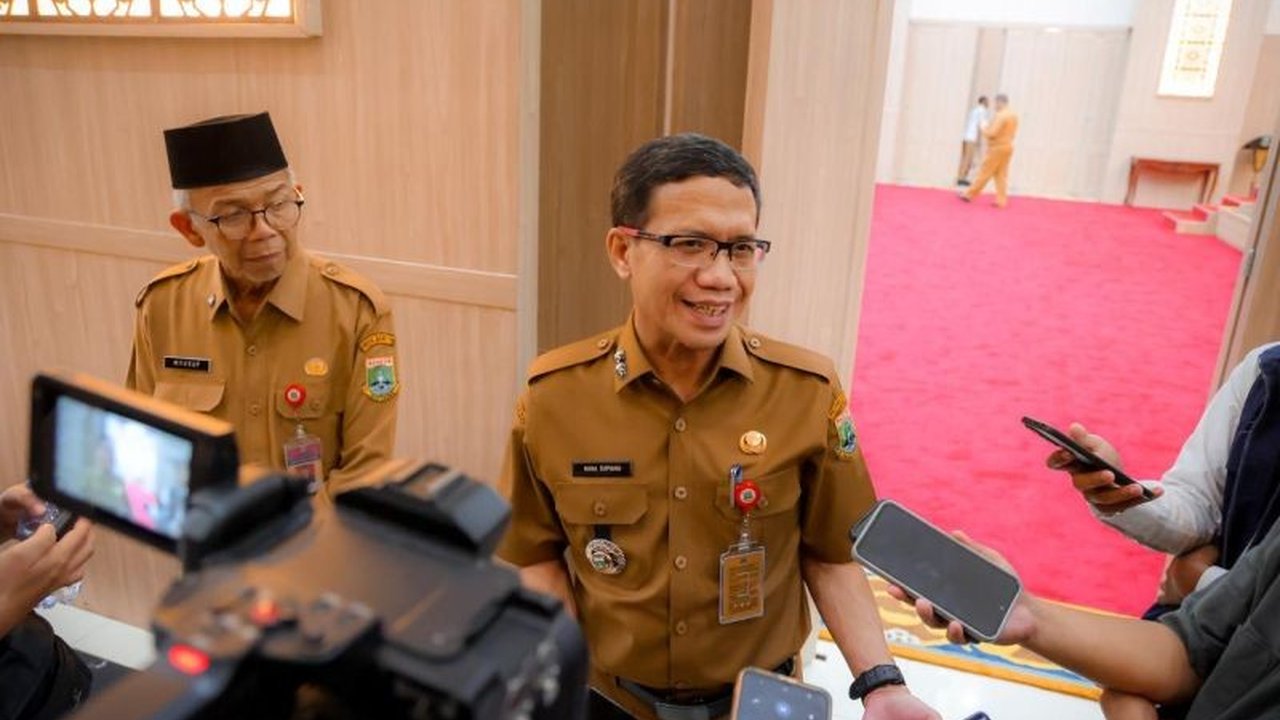 Pemerintah Provinsi Banten memastikan stok pangan aman menjelang Ramadhan, meskipun beberapa komoditas seperti telur ayam perlu diantisipasi kenaikan harganya.