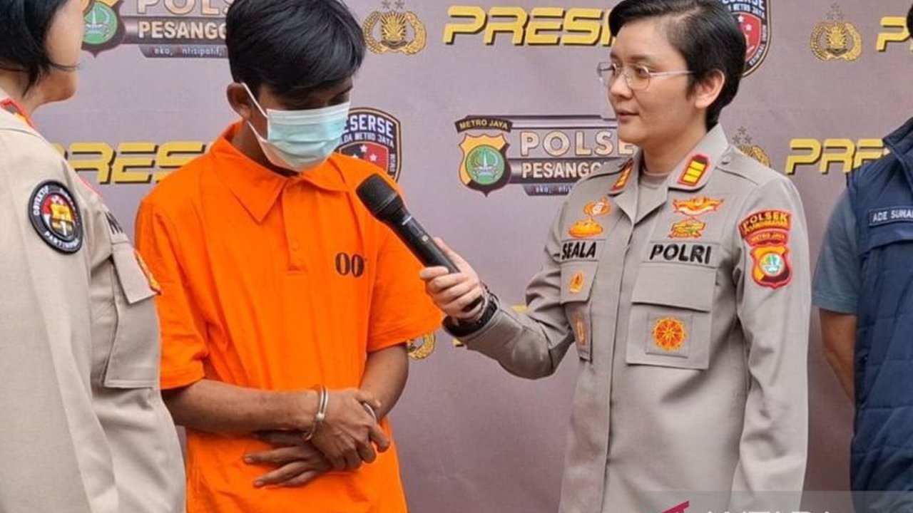 Seorang pria berinisial BS (30) ditangkap karena telah tiga kali melakukan pembegalan payudara di Pesanggrahan, Jakarta Selatan, dan terancam hukuman penjara hingga 9 tahun.