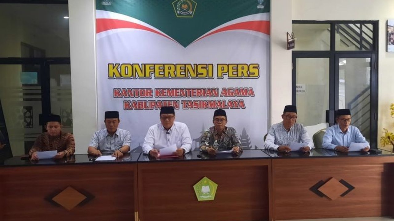 Kemenag Tasikmalaya dan ormas Islam imbau masyarakat bijak sikapi putusan MK terkait PSU Pilkada 2024, jaga kondusifitas daerah, dan hindari ujaran kebencian.