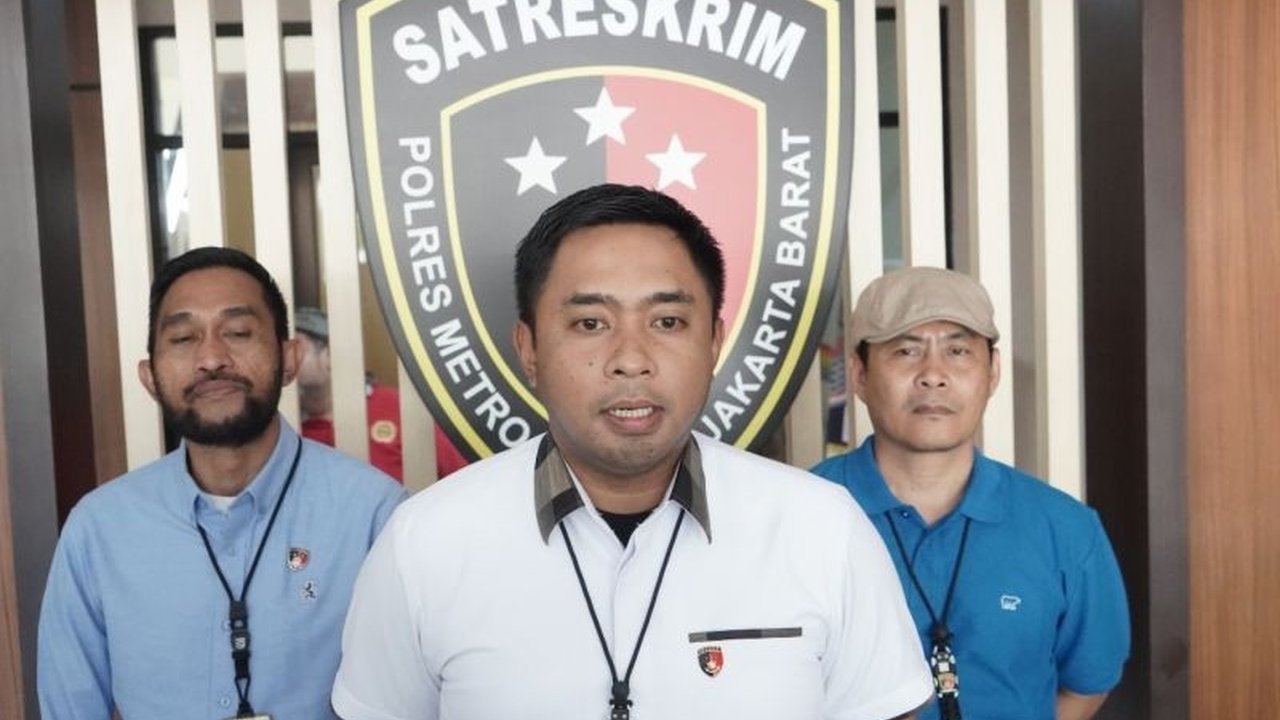 Polres Metro Jakarta Barat berhasil menangkap pelaku penggelapan 15 ton beras premium milik pengusaha asal Palembang; pelaku ditangkap di Balaraja, Tangerang.