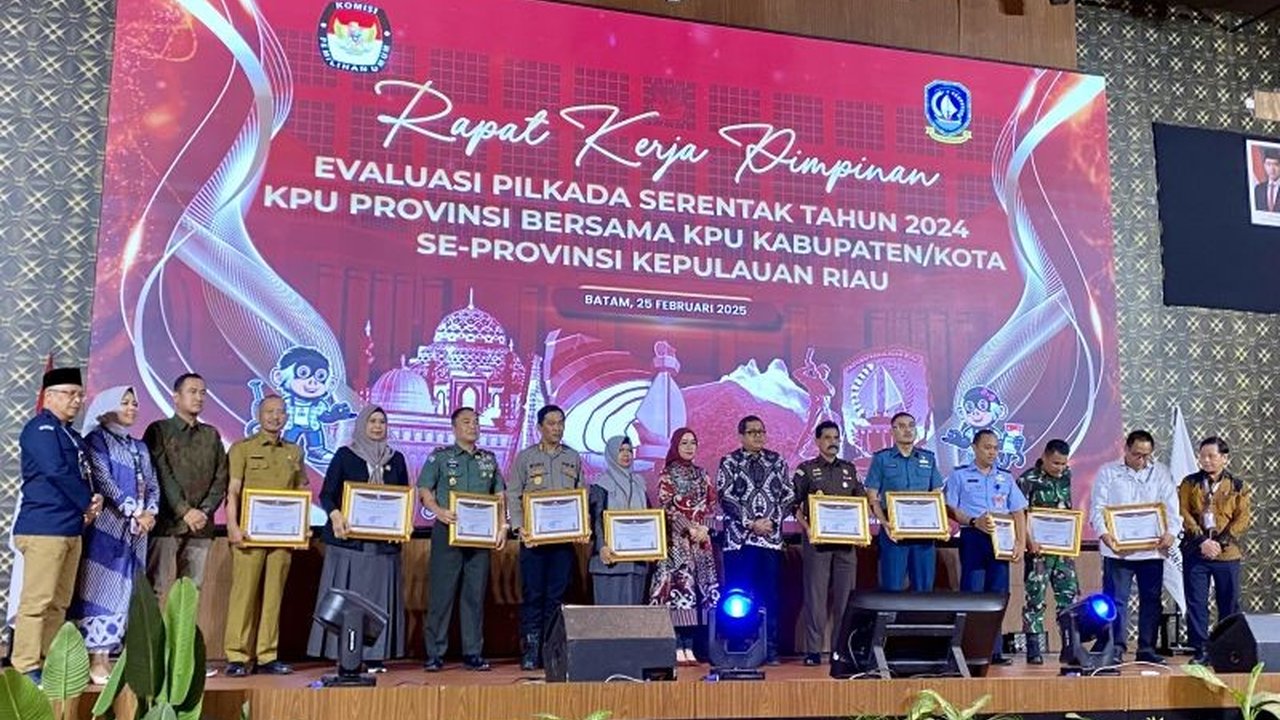 KPU Kepri Apresiasi Sinergi Stakeholder dalam Keberhasilan Pilkada Serentak 2024 yang menghasilkan pemimpin daerah terpilih dan telah dilantik di Istana Negara.