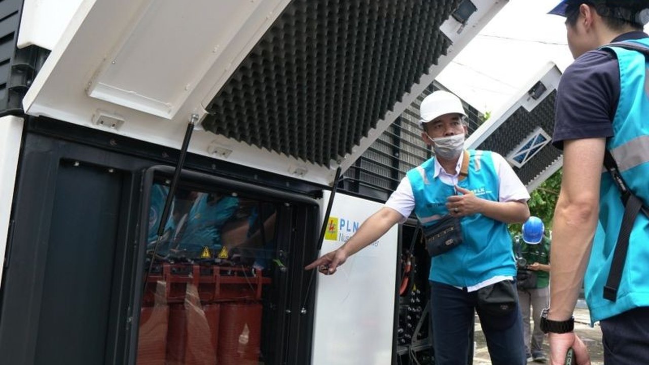 PLN UID Jawa Timur sukses uji coba PLTGH pertama di Indonesia di Gili Ketapang, Probolinggo, sebagai solusi energi bersih, andal, dan berkelanjutan.