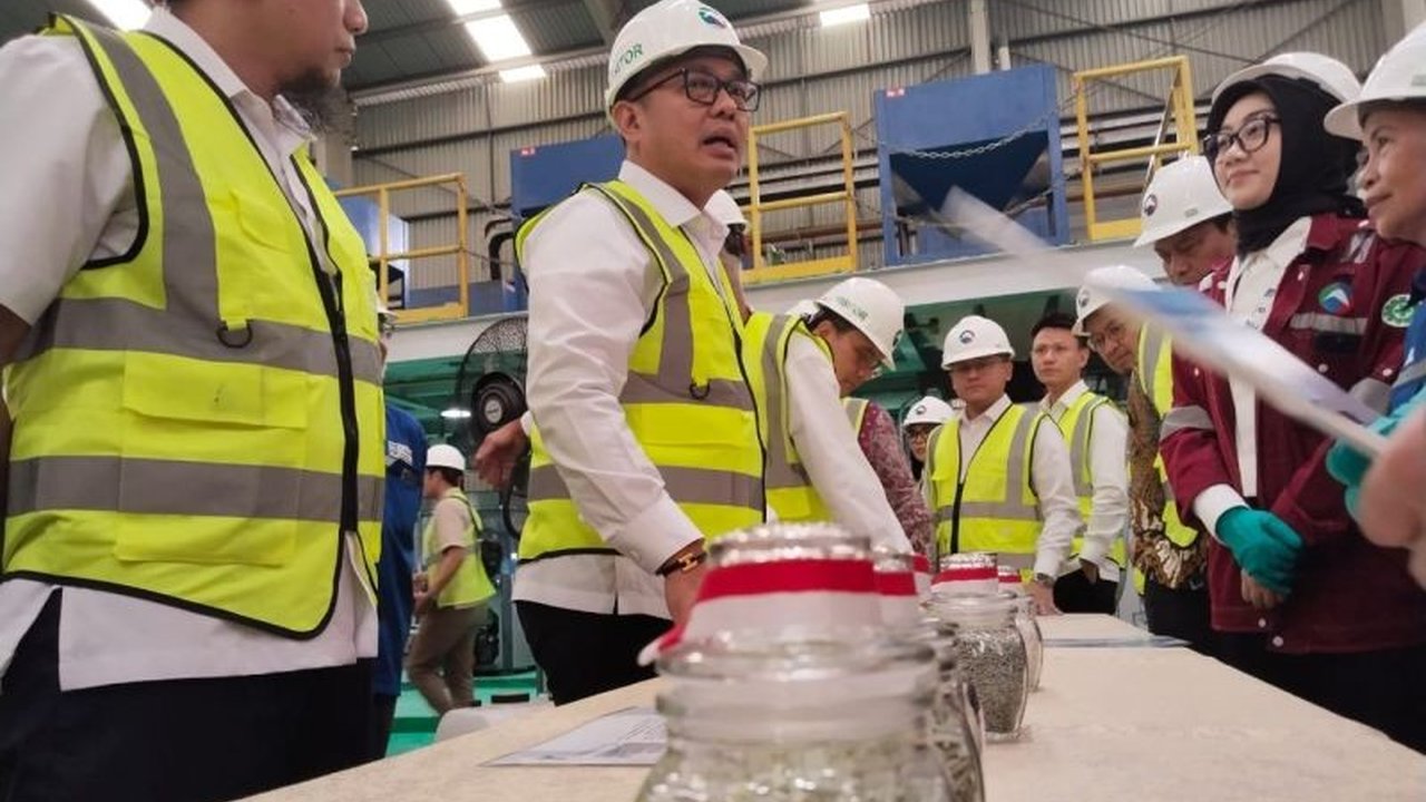 Pabrik katalis di Cikampek, Karawang, resmi beroperasi dan diharapkan mampu mengurangi ketergantungan Indonesia pada impor serta mendorong kemandirian hilirisasi energi.