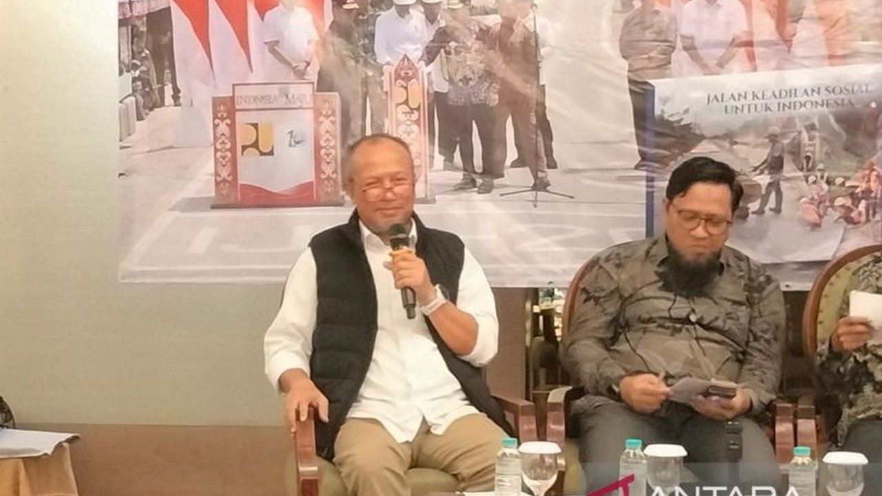 Pengamat kebijakan publik menyoroti pentingnya konektivitas jalan daerah dengan jalan tol untuk meningkatkan kualitas infrastruktur dan mendukung perekonomian.