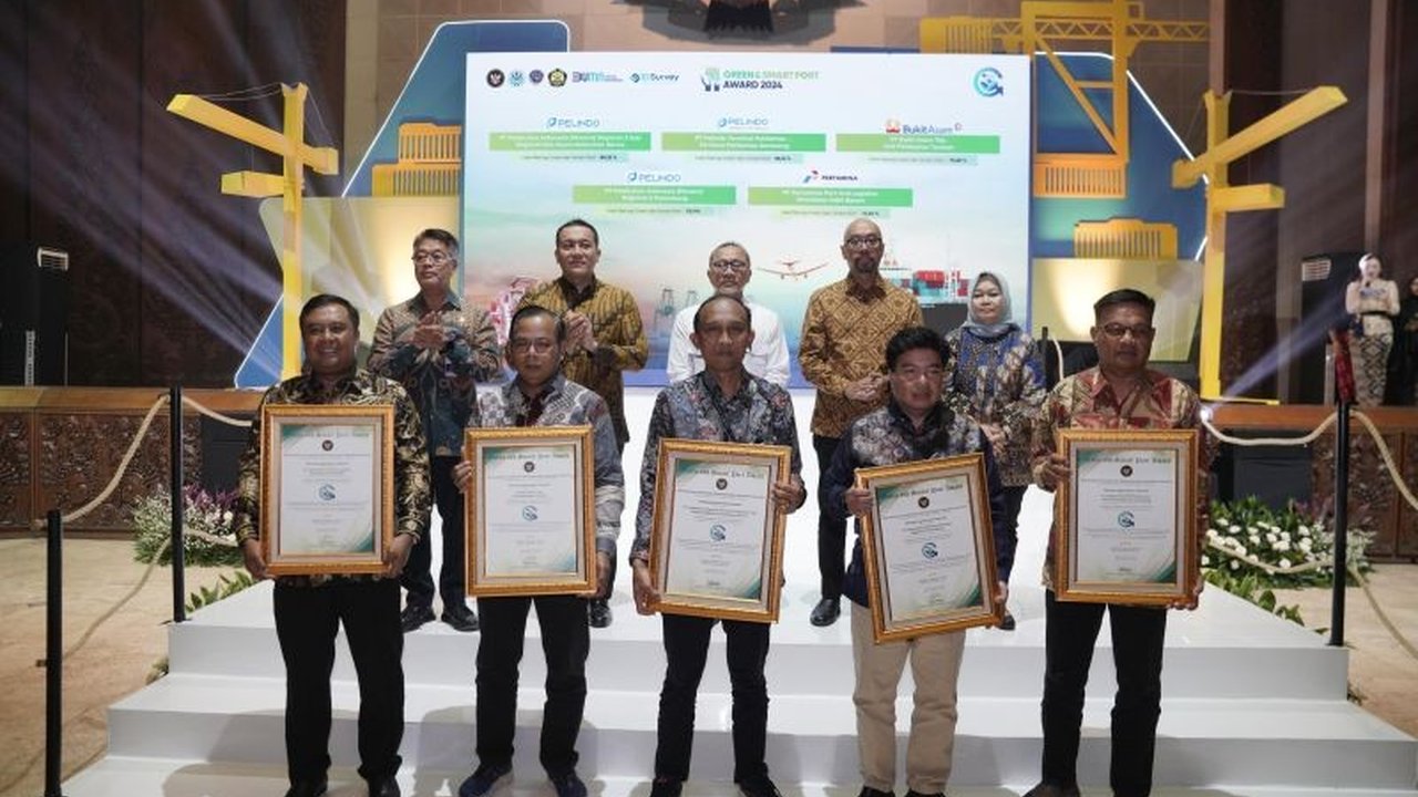 Sucofindo berkomitmen mendorong transformasi pelabuhan di Indonesia menjadi lebih ramah lingkungan dan berbasis teknologi untuk meningkatkan efisiensi logistik dan ketahanan pangan.