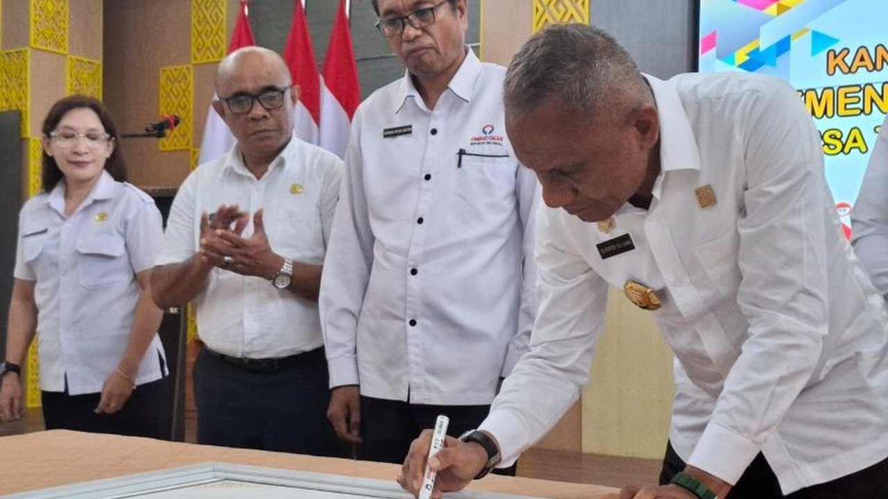 Kepala Kantor Wilayah Kemenkumham NTT, Silvester Sili Laba, mendorong peningkatan standar pelayanan publik dan mempertahankan rekam jejak nol komplain, serta menekankan pentingnya pelayanan internal dan eksternal.