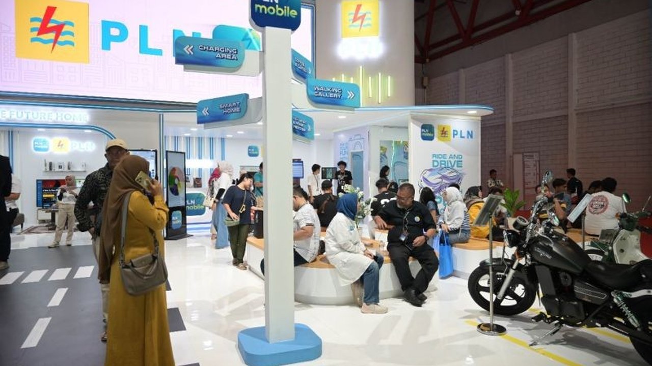 PT PLN (Persero) mencatat peningkatan signifikan tren kendaraan listrik di Indonesia dengan 7.266 permohonan tambah daya melalui program Power Up EVent, menunjukkan optimisme terhadap masa depan ekosistem EV di Tanah Air.