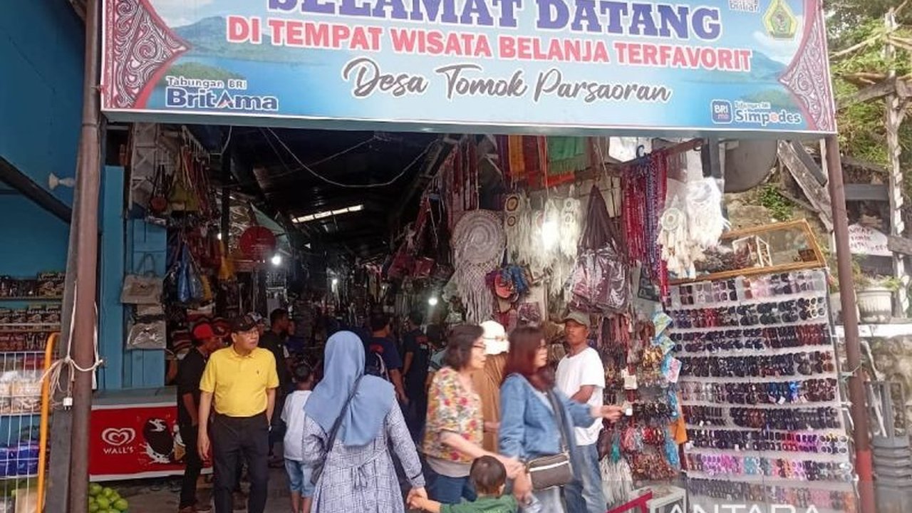 Pemerintah Provinsi Sumatera Utara (Pemprov Sumut) mengungkapkan bahwa 20 persen UMKM di Sumut telah beralih ke transaksi digital, dan menargetkan peningkatan hingga 70 persen.