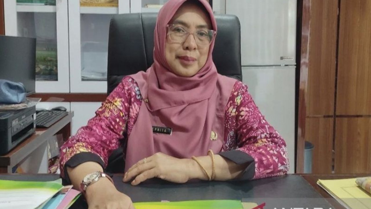 Pemerintah Kotawaringin Timur menggelar pasar murah untuk mencegah lonjakan harga bahan pangan menjelang Ramadhan dan Idul Fitri, dengan komoditas utama seperti beras, gula, minyak goreng, dan cabai.