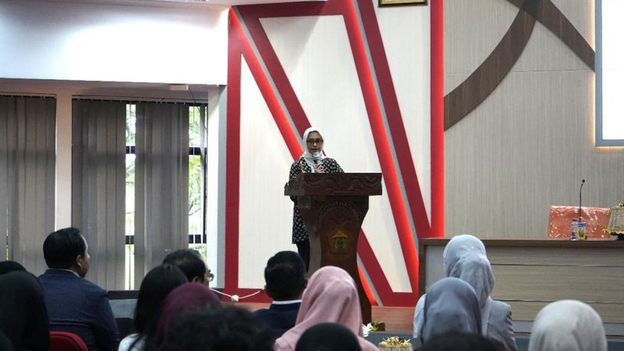 Universitas Hasanuddin (Unhas) dan Perludem menggelar seminar di Makassar membahas urgensi revisi UU Pemilu untuk perbaikan sistem pemilu yang lebih transparan, inklusif, dan berintegritas.