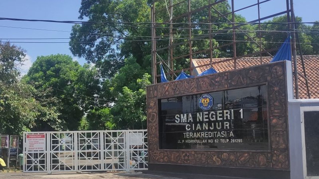 Kepala SMAN 1 Cianjur Dinonaktifkan Karena Abaikan Larangan Study Tour