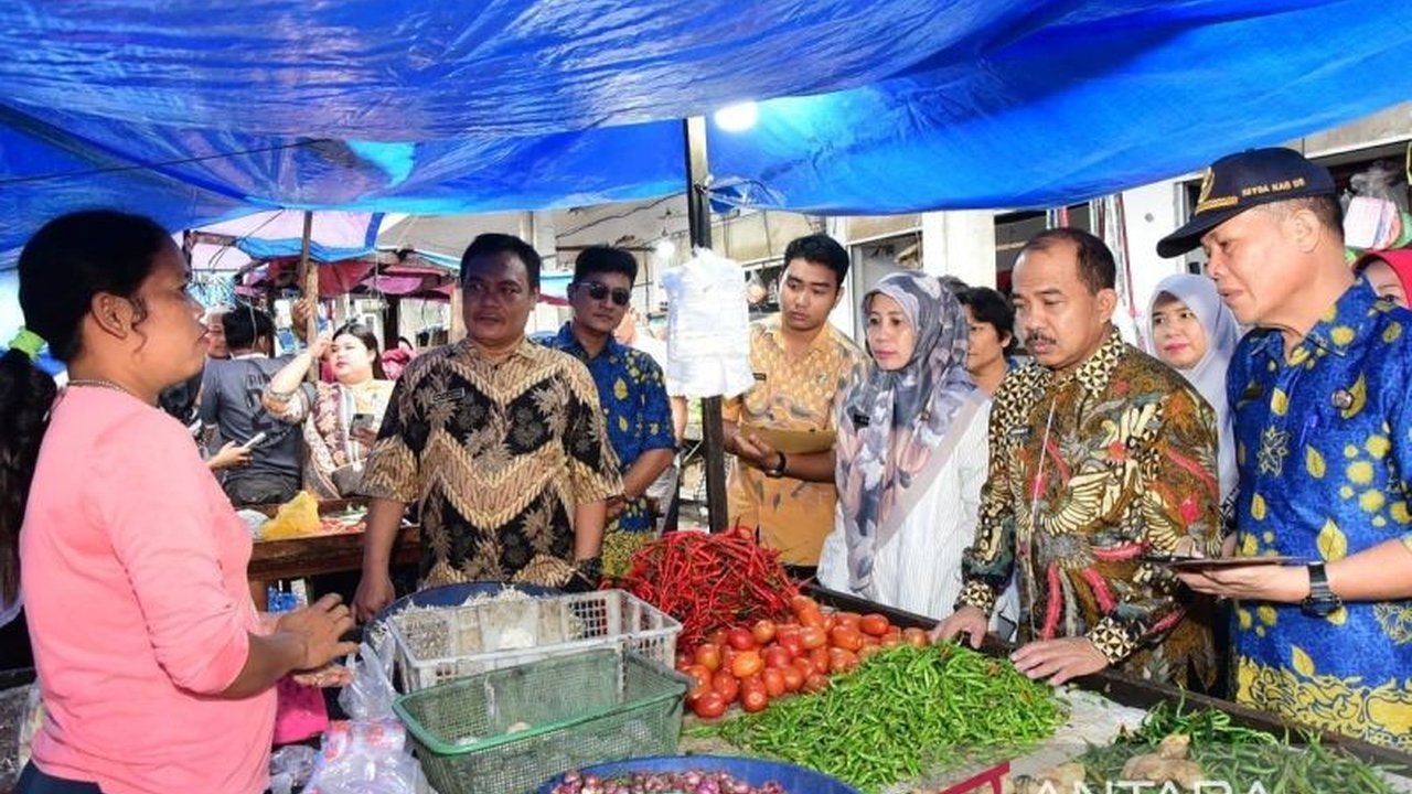 Jelang Ramadhan, harga bahan pokok di Deli Serdang relatif stabil, namun KPPU mengawasi ketat harga Minyakita yang masih di atas HET.