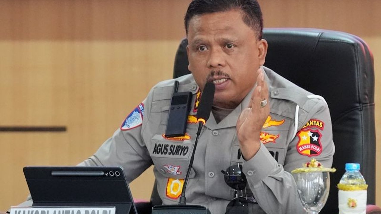 Polri melakukan survei di Pantura untuk memastikan kelancaran dan keamanan arus mudik dan balik Lebaran 2025, dengan fokus pada jalur tol, jalan nasional, pelabuhan, dan destinasi wisata.