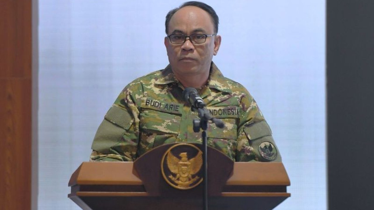 Menteri Koperasi Budi Arie Setiadi menegaskan komitmen pemerintah dalam penguatan koperasi untuk meningkatkan kesejahteraan masyarakat dan mendorong pertumbuhan ekonomi nasional.