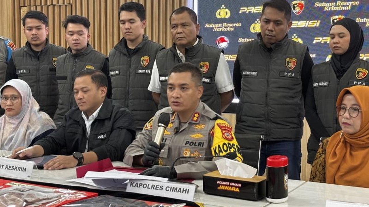 Polres Cimahi menyatakan kematian siswa SMK Dharma Pertiwi akibat kecelakaan saat pentas seni, penggunaan gunting asli sebagai properti dinilai sebagai penyebab utama.