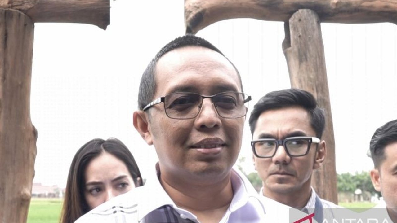 Pemerintah mendukung penuh proses hukum kasus dugaan pengoplosan Pertamax yang melibatkan Pertamina Patra Niaga, sejalan dengan arahan Presiden untuk memberantas korupsi dan meningkatkan tata kelola BUMN.