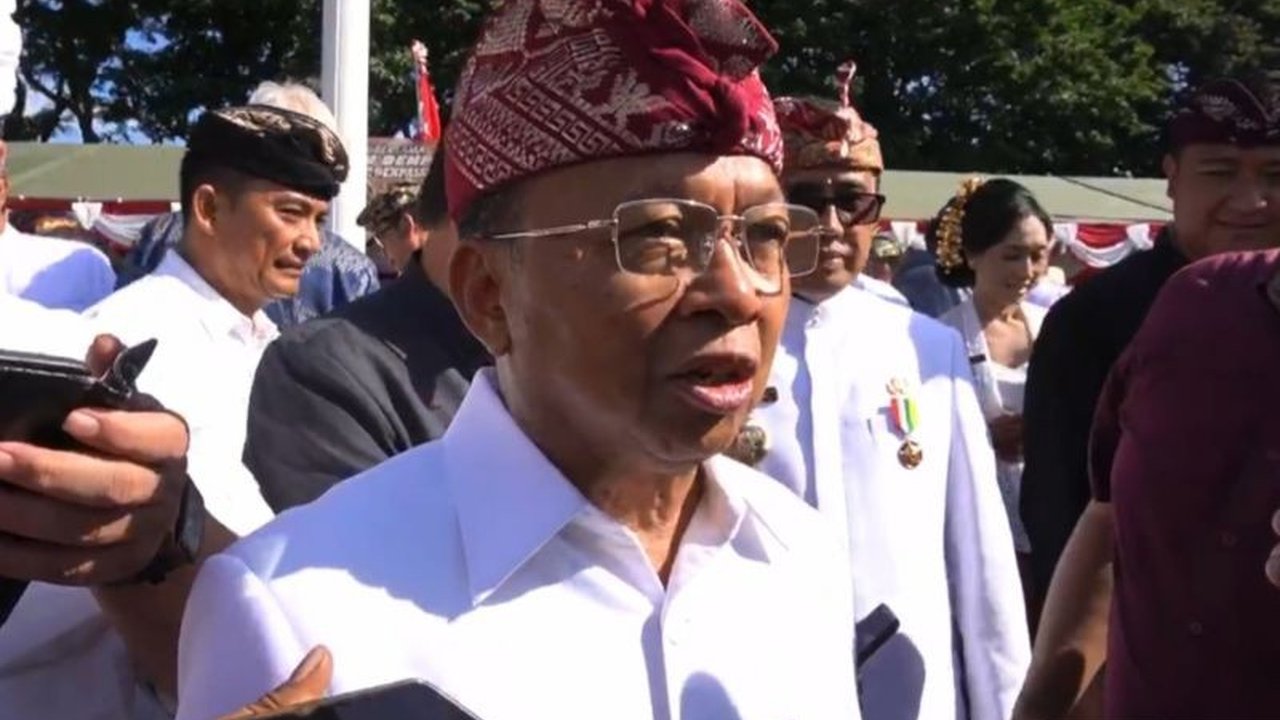 Gubernur Bali, I Wayan Koster, berkomitmen memperkuat peran Sipandu Beradat untuk mencegah kriminalitas di Denpasar, khususnya setelah beberapa kasus pembunuhan terjadi.